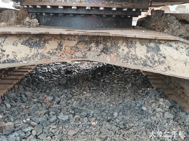 徐工 XE80D 挖掘机