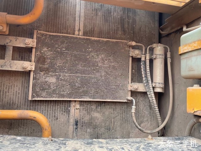 三一重工 SY215C-10 挖掘机