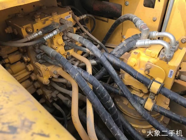 小松 PC270-7 挖掘机