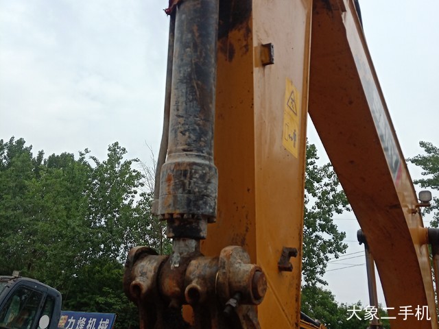 三一重工 SY245H 挖掘机