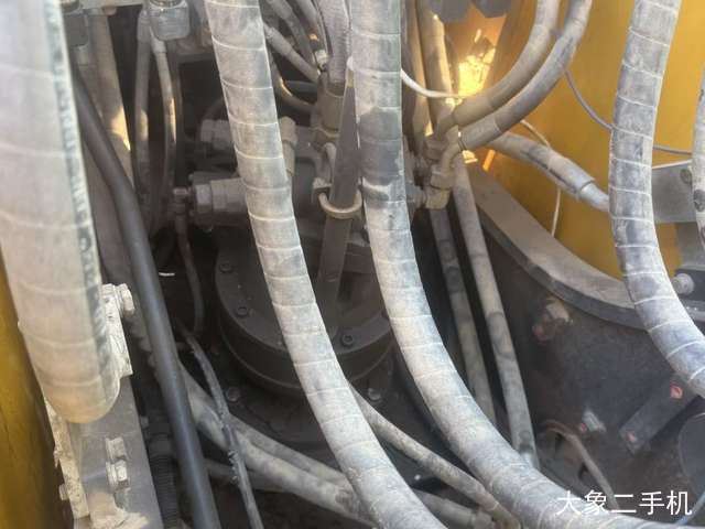 山东临工 E6135F 挖掘机