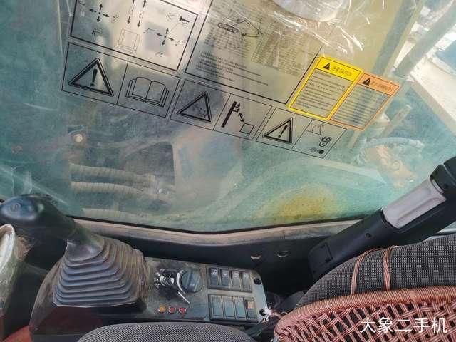 三一重工 SY285C 挖掘机