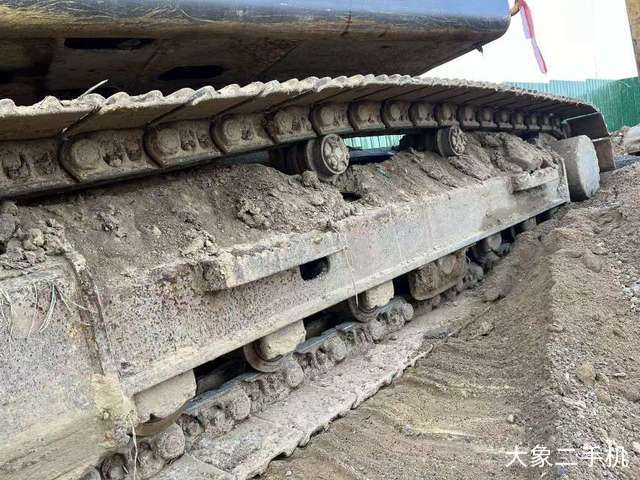 山东临工 E6210F 挖掘机