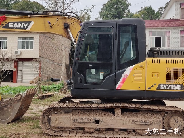 三一重工 SY135C 挖掘机