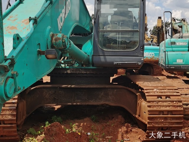 神钢 SK460-8 挖掘机