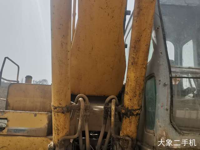 加藤 HD820 挖掘机