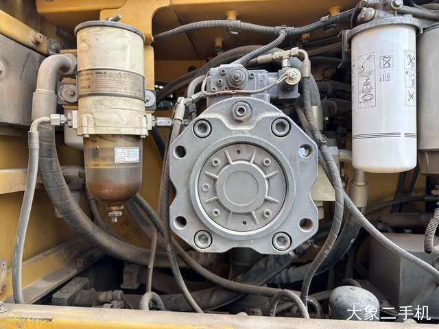 山东临工 E6500F 挖掘机