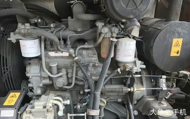 三一重工 SY16C 挖掘机