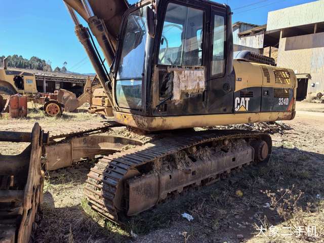 卡特彼勒 324D 挖掘机