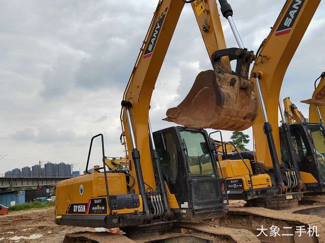 三一重工 SY155H 挖掘机