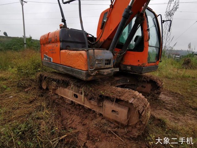 斗山 DX120-9C 挖掘机