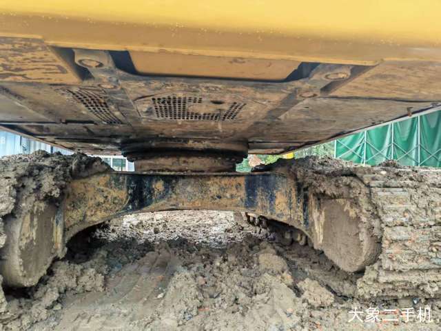 三一重工 SY225C 挖掘机