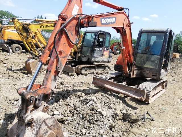 斗山 DH60-7 挖掘机