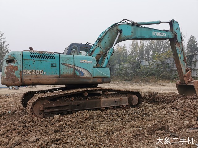 神钢 SK250LC-8 挖掘机