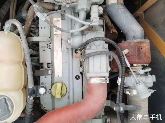 山东临工 E6135F 挖掘机