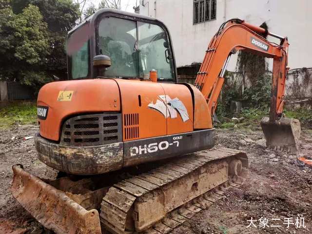 斗山 DH60-7 挖掘机