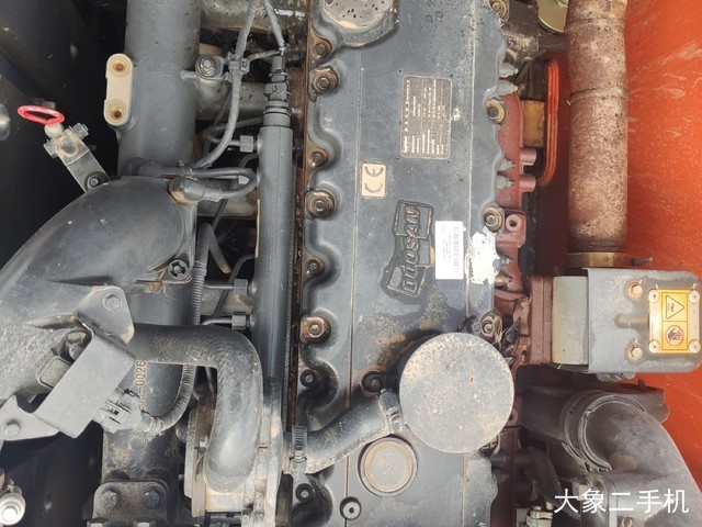 斗山 DX215-9C 挖掘机