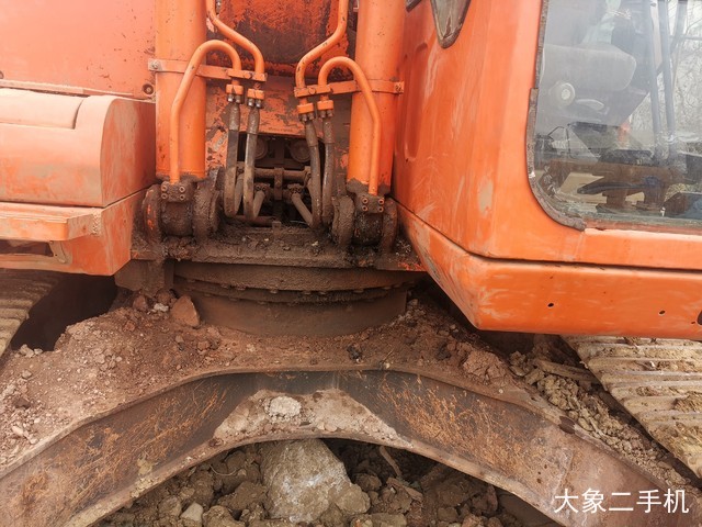 斗山 DH225LC-9 挖掘机