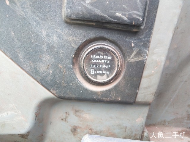 现代 R225LC-7 挖掘机