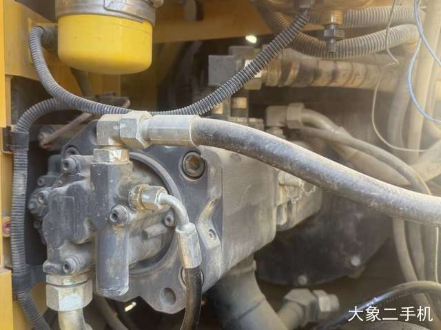 山东临工 E6135F 挖掘机