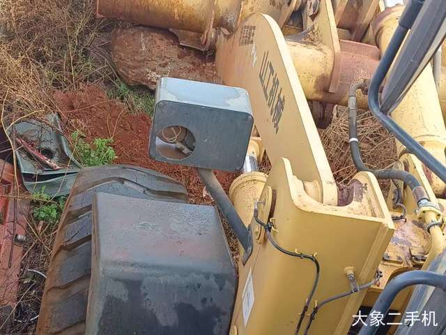 山工 SEM656D 装载机