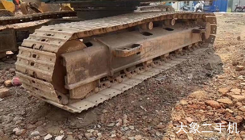 神钢 SK140LC-8 挖掘机