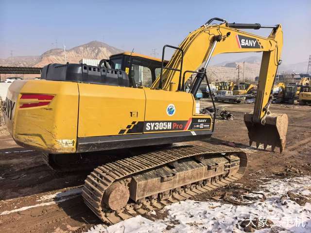 三一重工 SY245H 挖掘机
