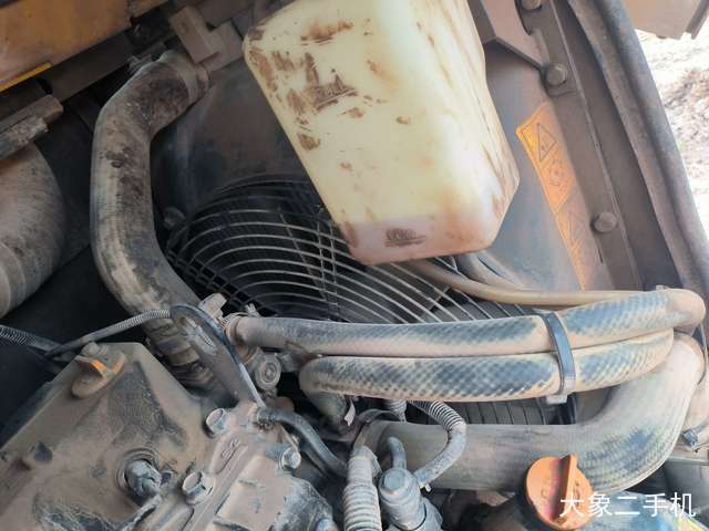 徐工 XE60D 挖掘机