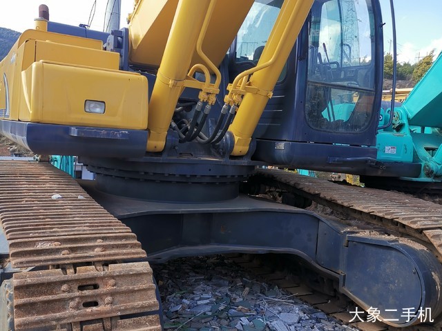 神钢 SK460-8 挖掘机