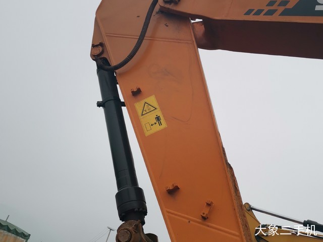 三一重工 SY235C-9 挖掘机