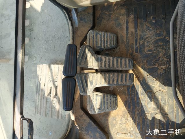 三一重工 SY285C 挖掘机