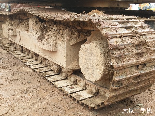 三一重工 SY135C-10 挖掘机