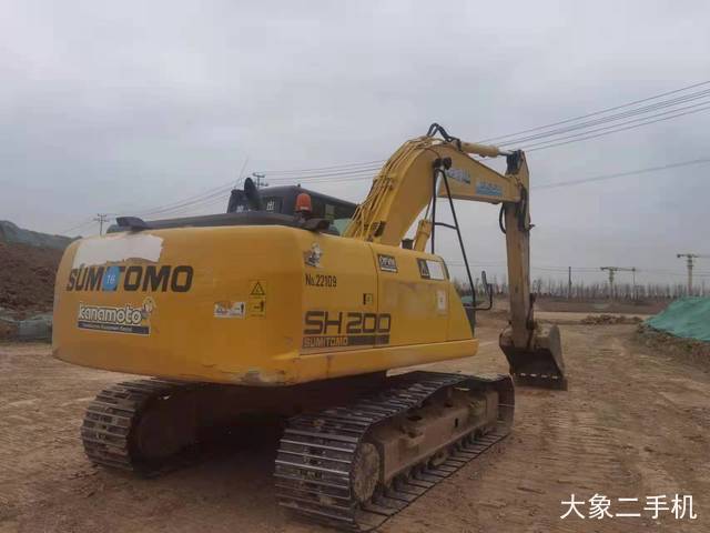 住友 SH200-5 挖掘机