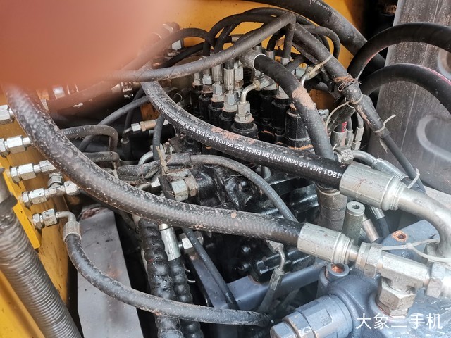 徐工 XE135B 挖掘机