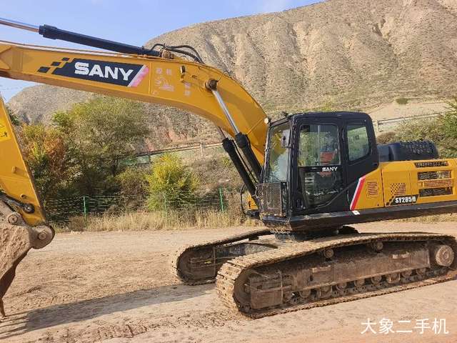 三一重工 SY265C-10 挖掘机