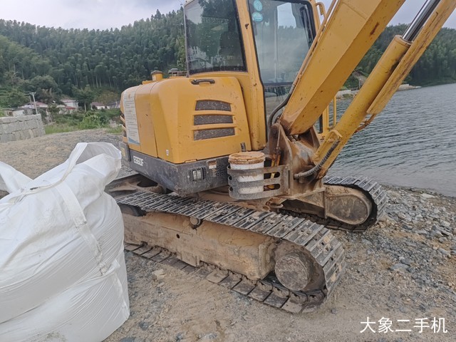山东临工 LG655 挖掘机