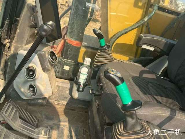 三一重工 SY135C 挖掘机