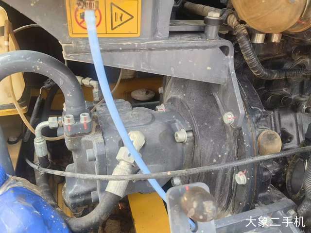 徐工 XE60D 挖掘机