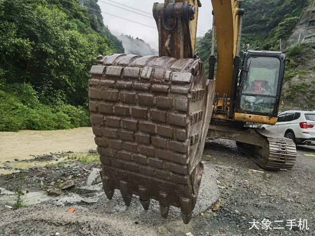 卡特彼勒 320D液压 挖掘机