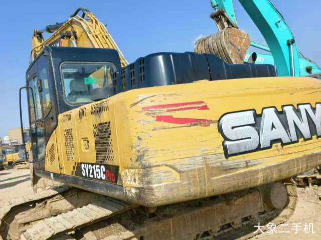 三一重工 SY200C 挖掘机