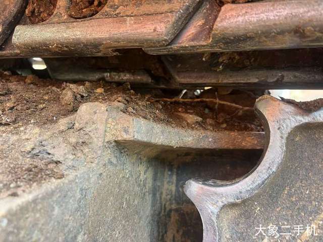 神钢 SK130-8 挖掘机