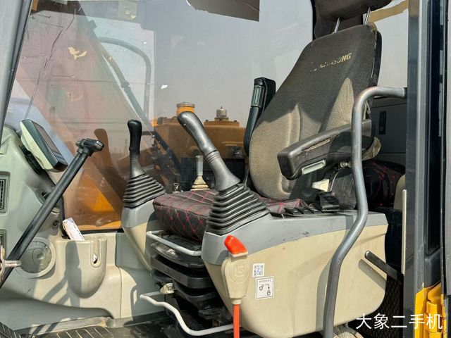 柳工 CLG9075E 挖掘机