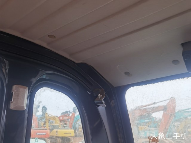 神钢 SK350LC-8 挖掘机