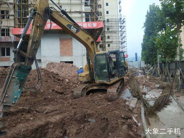 卡特彼勒 312D 挖掘机