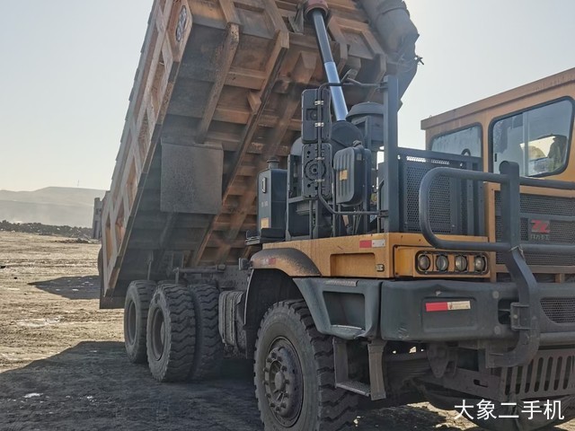 同力 TL875 非公路自卸车