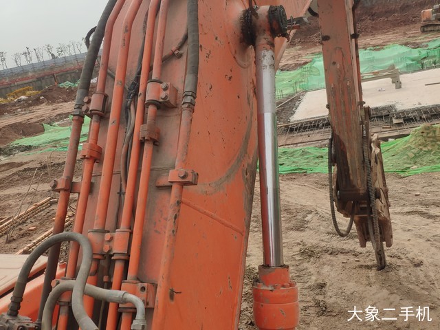 斗山 DH225LC-7 挖掘机