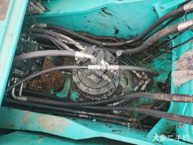 神钢 SK350LC-8 挖掘机