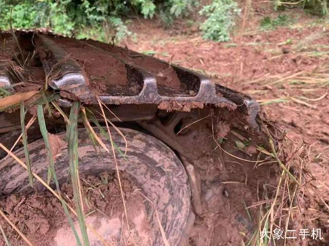 卡特彼勒 新一代Cat®323液压 挖掘机