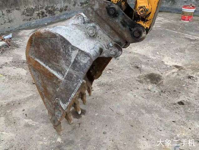 新源 XY75W-9 挖掘机