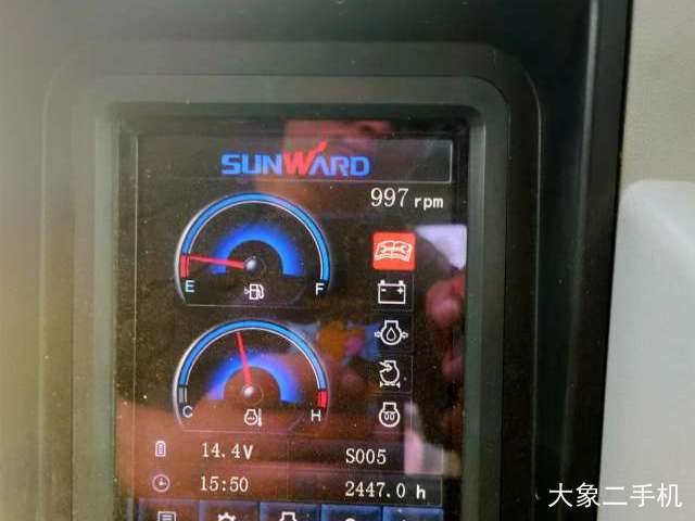 山河智能 SWE80E 挖掘机